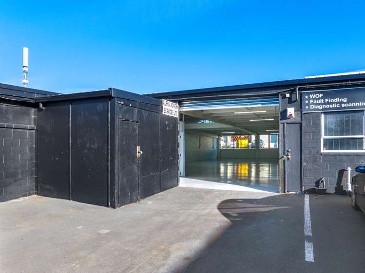 Unit D/124 Felton Mathew Avenue St Johns_1