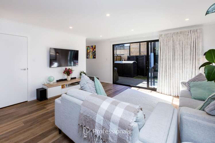 17 Dovey Katene Horvath Street Wallaceville_10