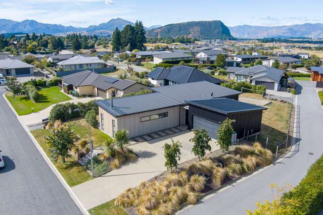 18 Turnbull Crescent Wanaka_1