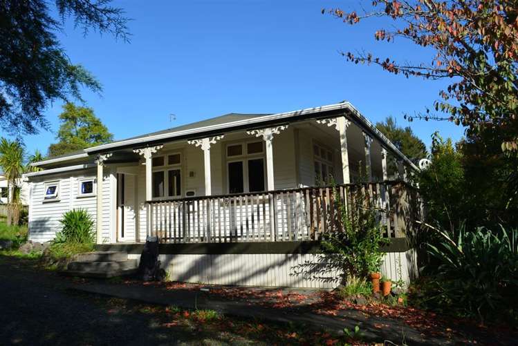 2 Garden Court Haruru_2