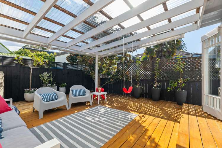 8 Epworth Avenue Royal Oak_9