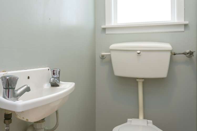 2/45 Laughton Street Taupo_16