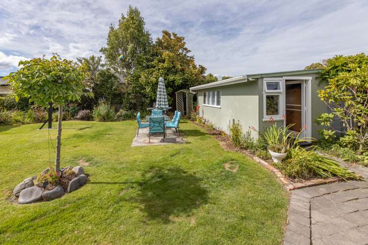 32 Old Main North Road Leithfield_19