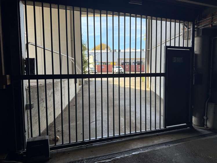 Level 1, 19 Market Grove Hutt Central_18