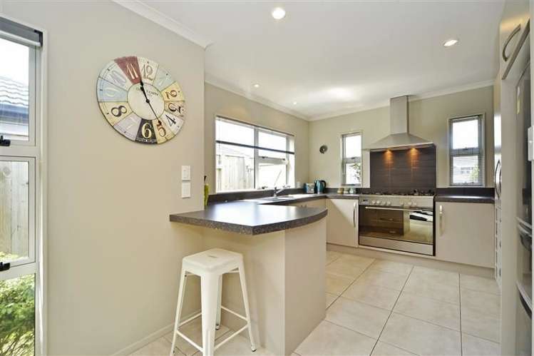 1 Lorenzo Place Kelvin Grove_7