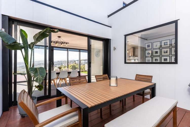 28 Queen Charlotte Drive Aotea_7