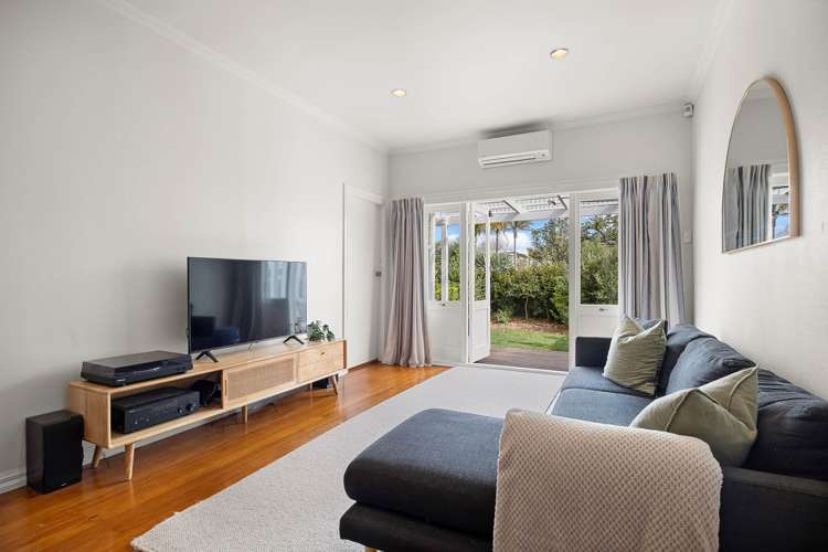 124 Selwyn Avenue Mission Bay_11