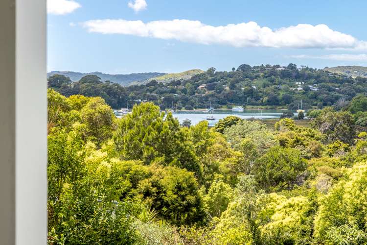 1 Causeway Road Surfdale_24