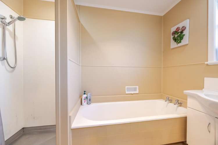 74 Clarence Cox Crescent Pirimai_8