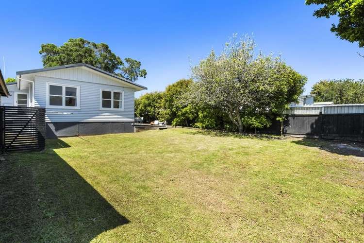 24 Sunray Avenue Titirangi_24