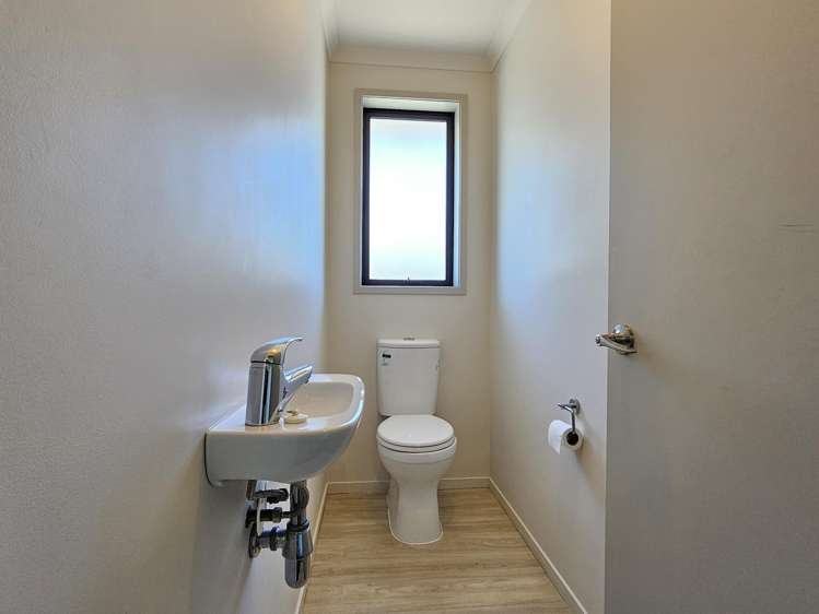 38 Arnott Heights Greymouth_18