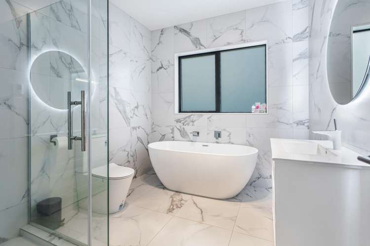 17 Leebank Crescent Riverhead_15