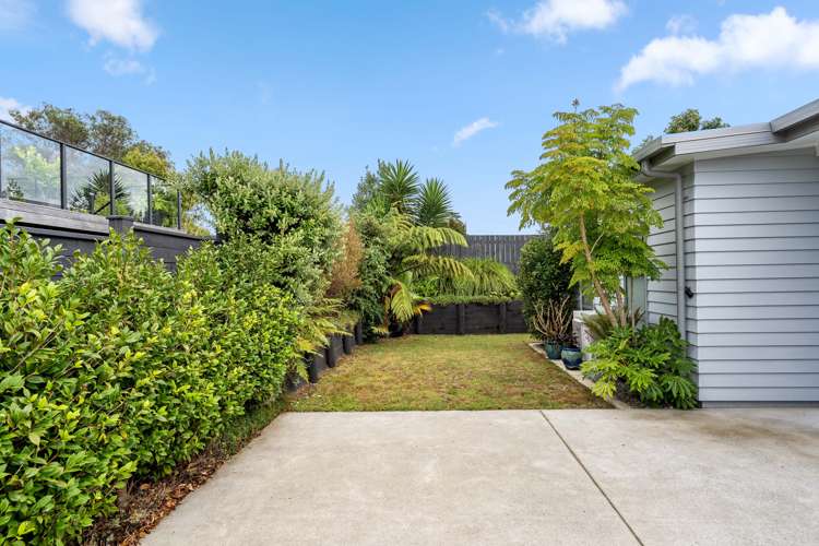 22 Stace Hopper Drive One Tree Point_22