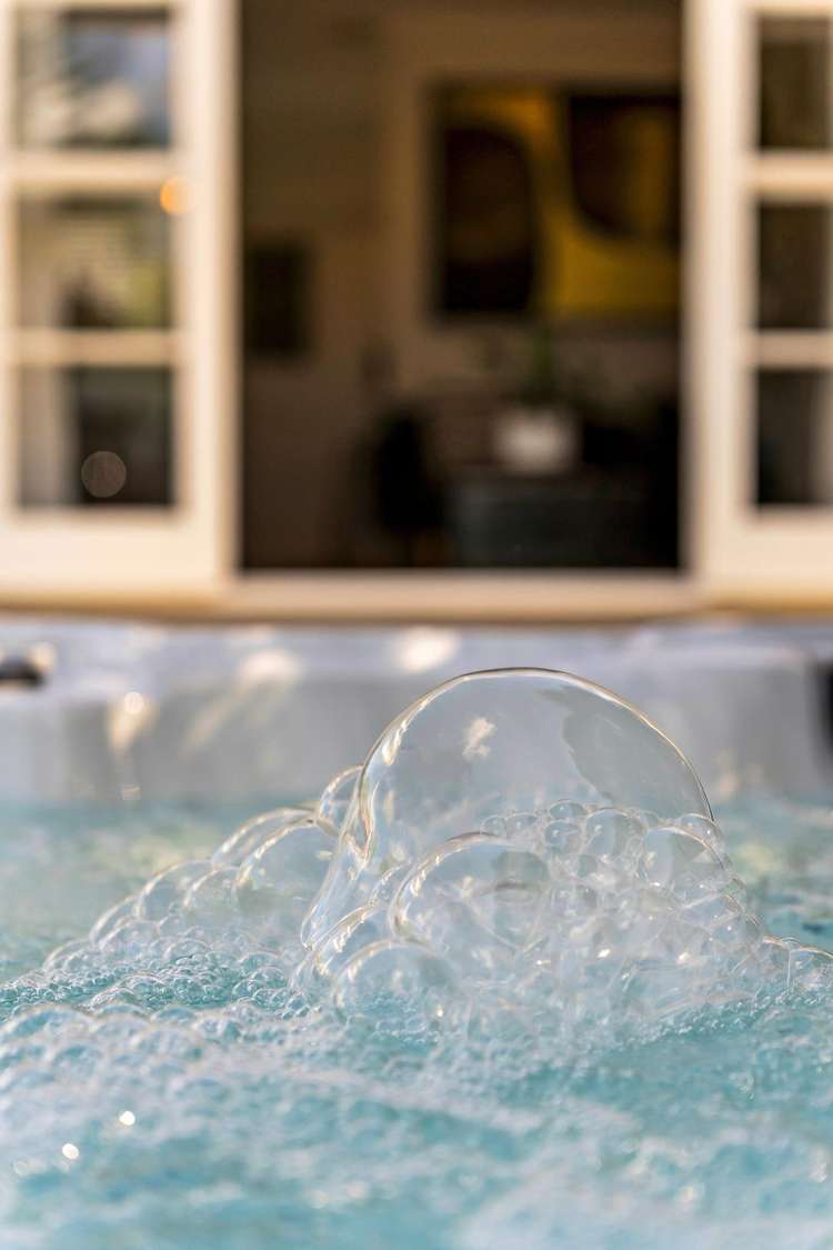 64 Blakeborough Drive Forrest Hill_10