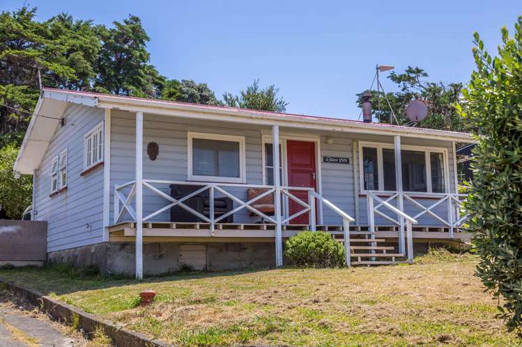 24 Whangaimoana Beach Road Pirinoa_14