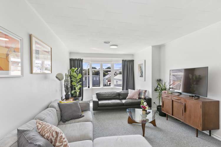 7 Luxford Street Berhampore_2