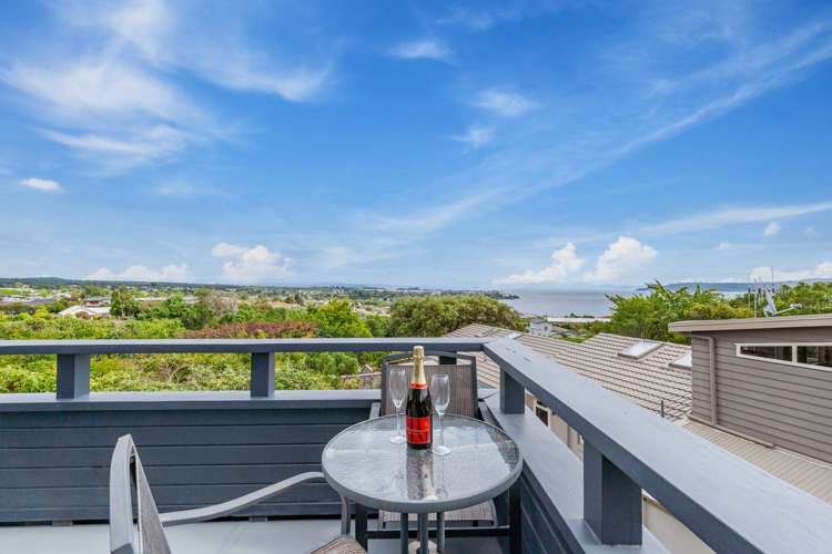 5 Armstrong Grove Hilltop_5