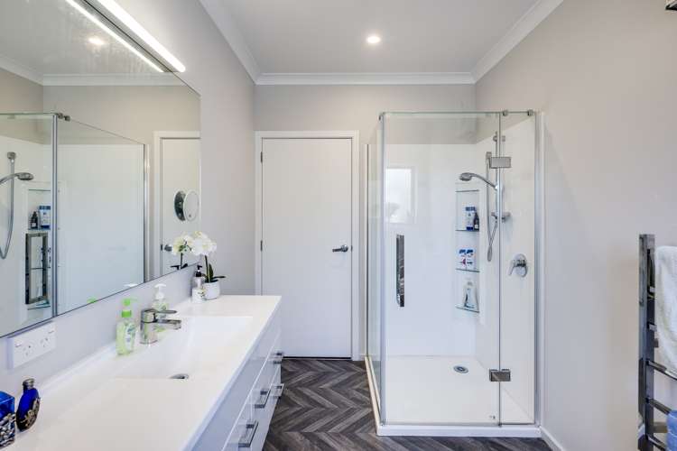 2b Kauri Street Taradale_11