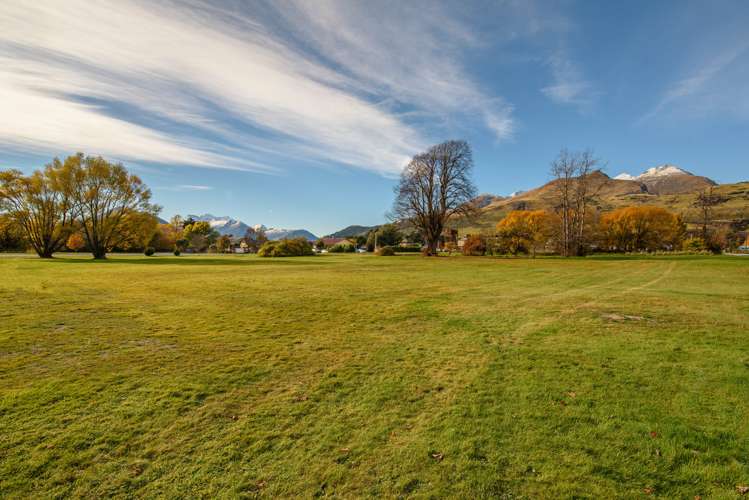 1 Benmore Place Glenorchy_10