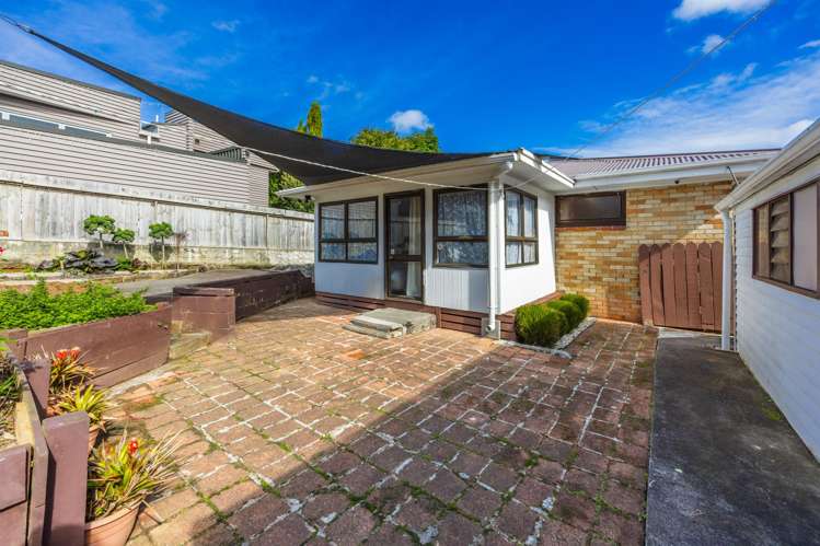 64a Kautami Avenue Papatoetoe_12
