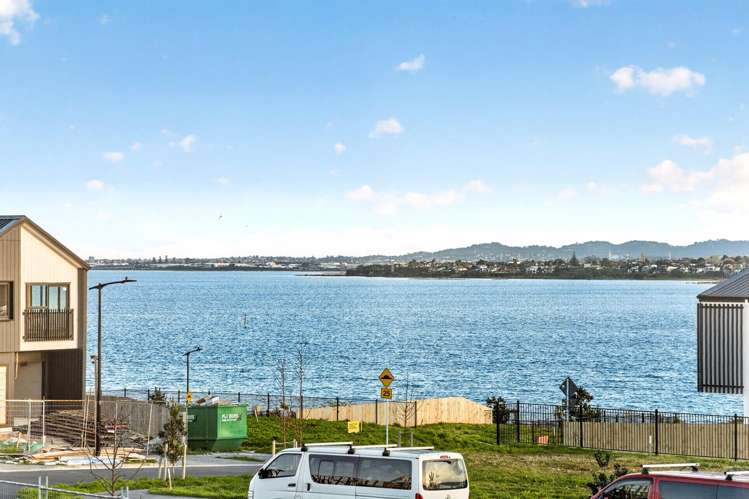 37 Wavecrest Lane Hobsonville_32