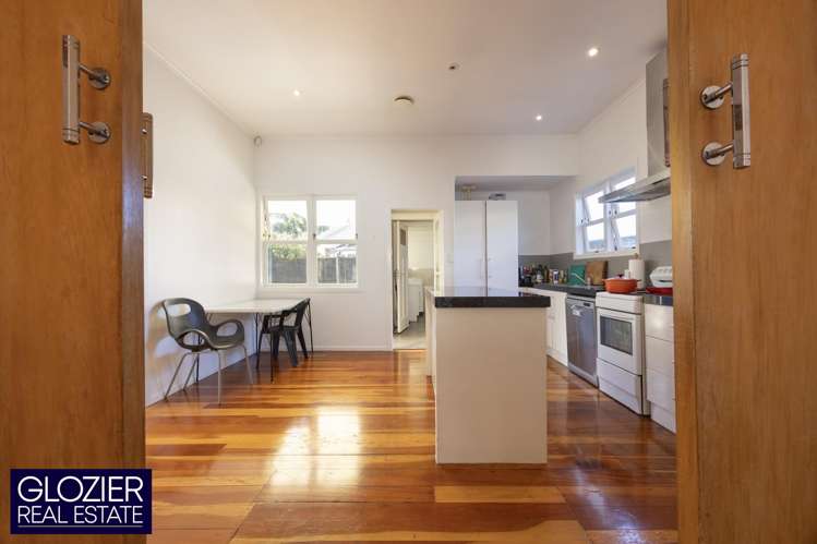 16 Raymond Street Point Chevalier_10