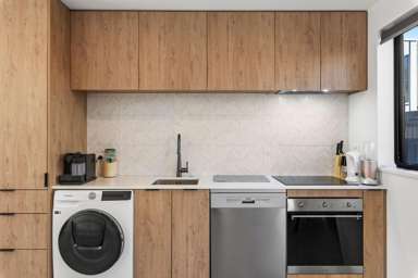 5/312 Worcester Street_4