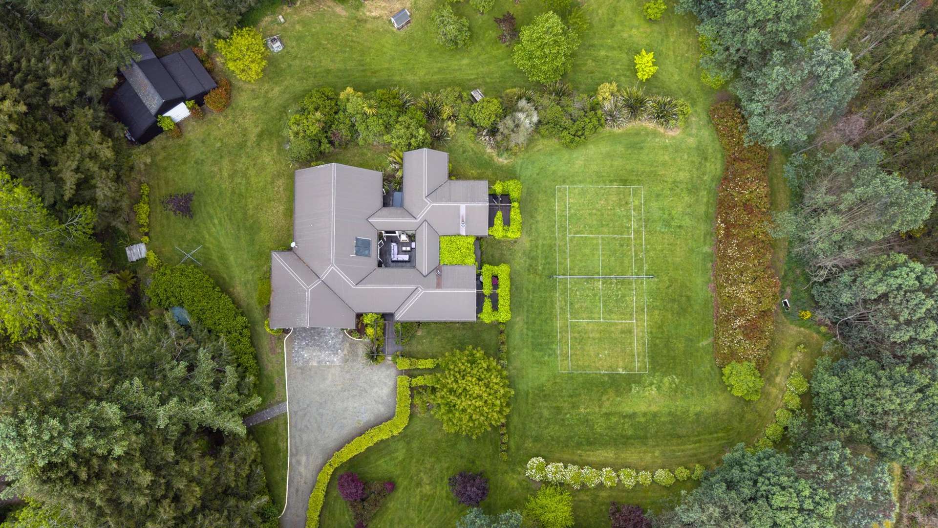 365 Whangamata Road Kinloch_0