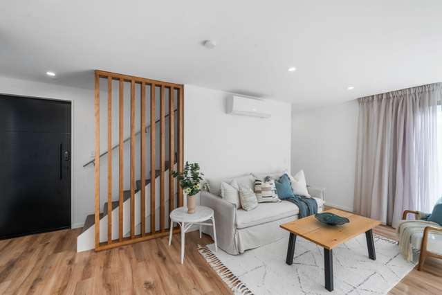 Stunning Modern 3 Bedroom, 2 Bathroom