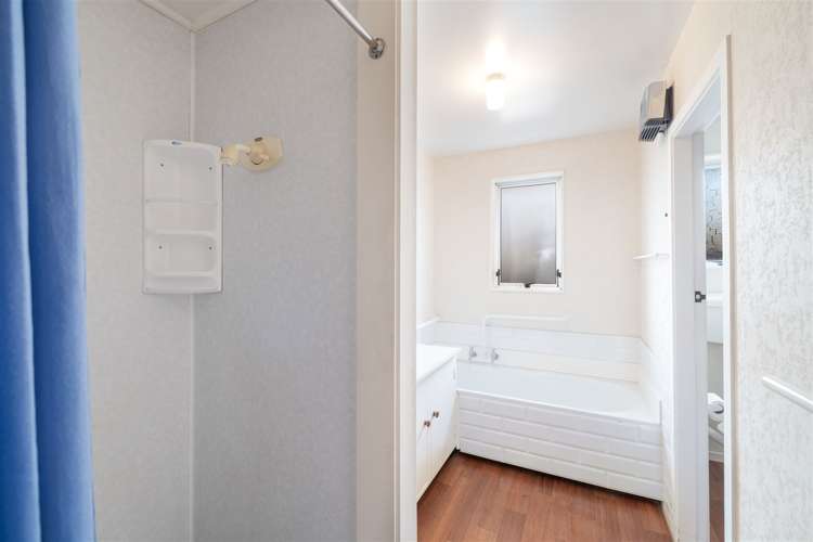 2/35 Oldwood Street Bishopdale_13