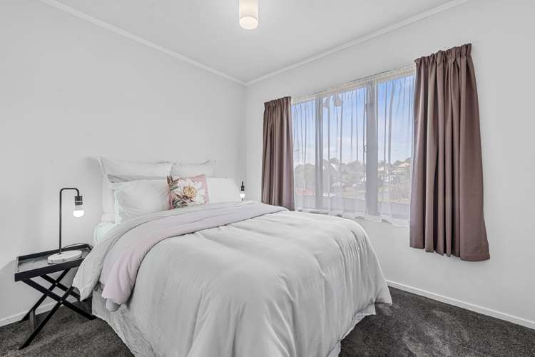 50 Charntay Avenue Clover Park_11