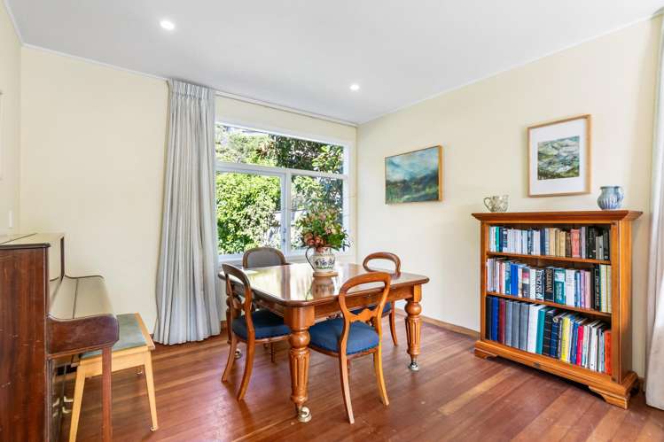 10 Bourbon Terrace Karori_6