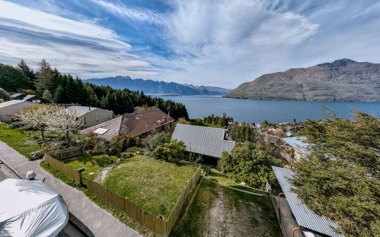 71 Wynyard Crescent Fernhill/Sunshine Bay_22