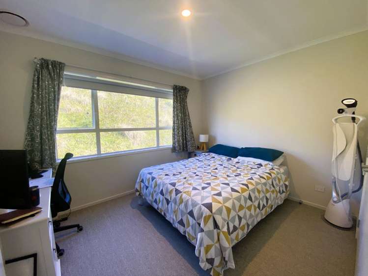39 Sanremo Lane Stanmore Bay_12