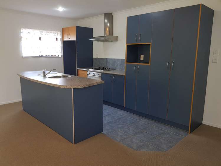 35 Basra Drive Henderson_3