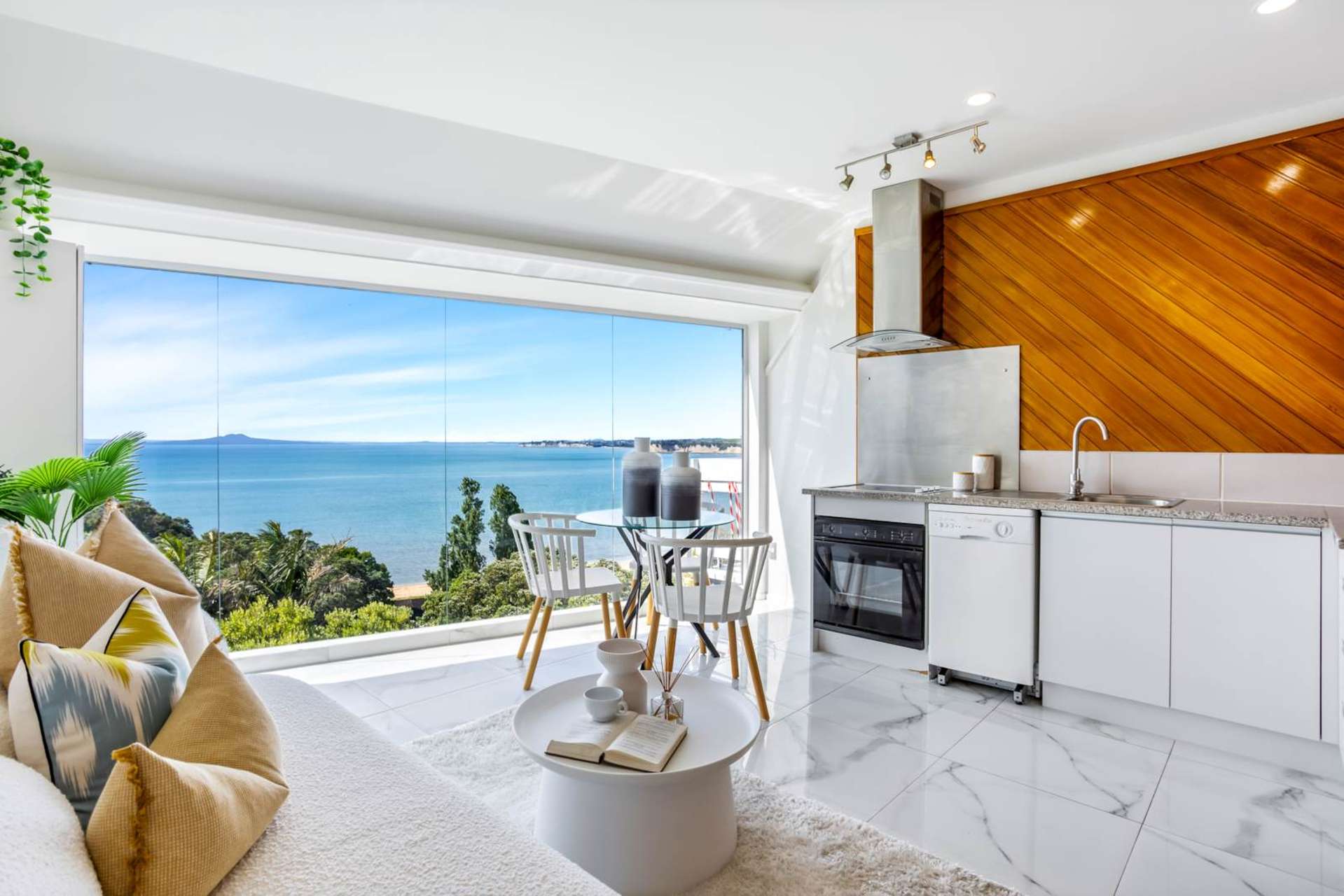 747d Whangaparaoa Road Stanmore Bay_0