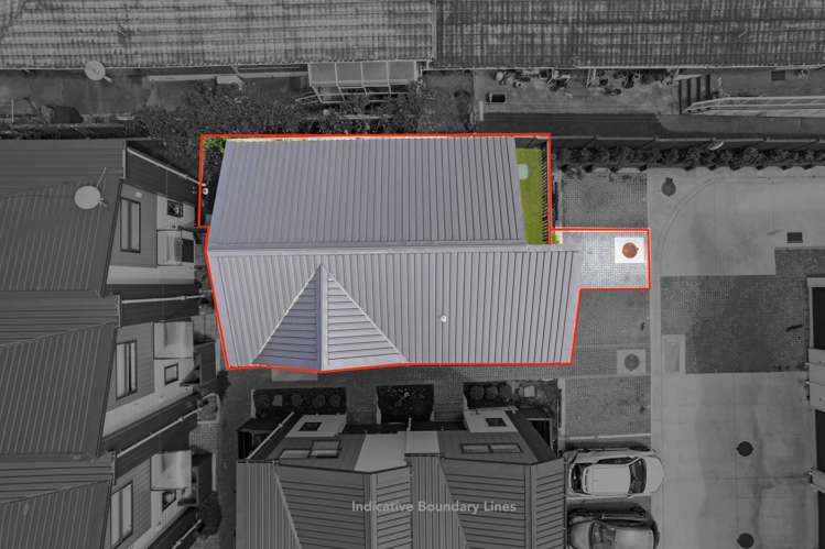 7/10 Newington Road Henderson_23