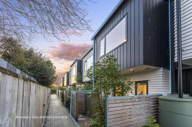 2/46 Te Kanawa Crescent Henderson_21