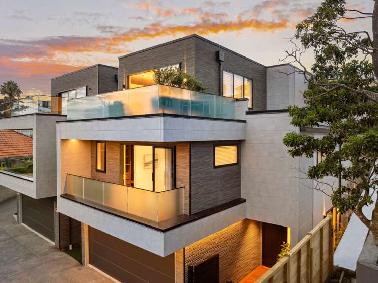 138D Paritai Drive Orakei_1