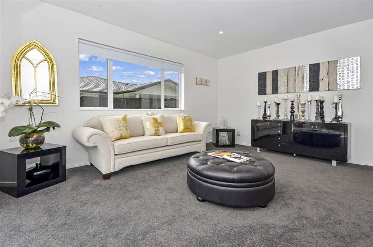 22 Riverhead Point Drive Riverhead_13