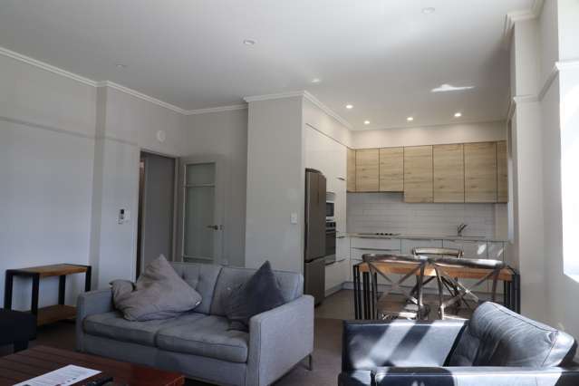 16/48 Oriental Parade Oriental Bay_2