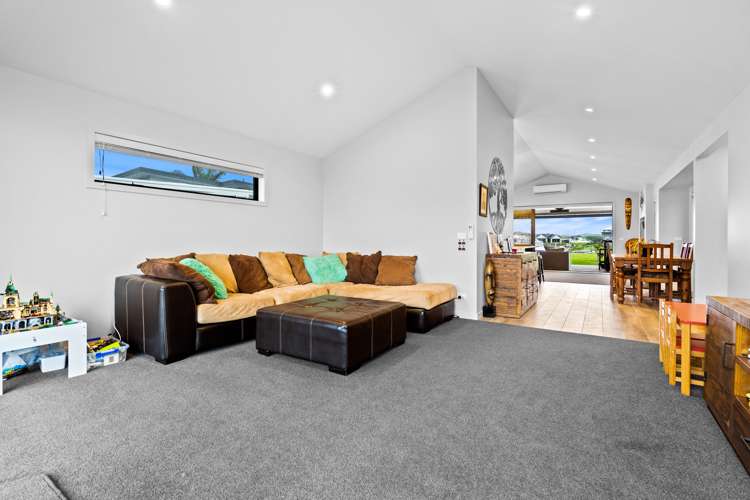 125 Marsden Bay Drive One Tree Point_11