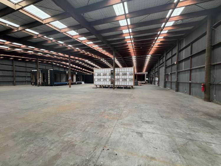 156E Main Road Kumeu_7