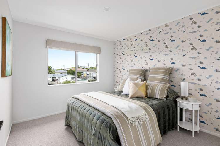 20b Moffat Road Red Beach_14