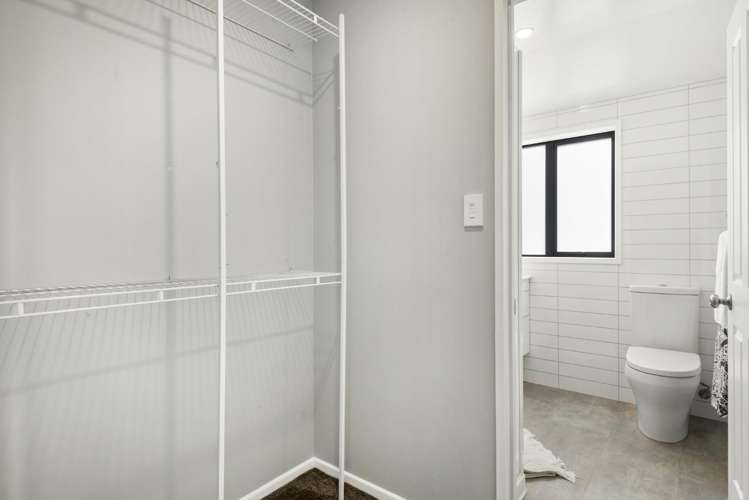 67A Sunrise Avenue Murrays Bay_14