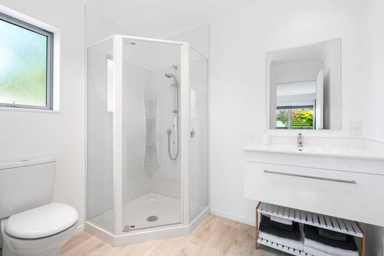 1 Maple Lane Martinborough_10