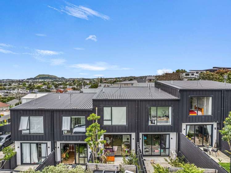 5/32 Leybourne Circle Glen Innes_13