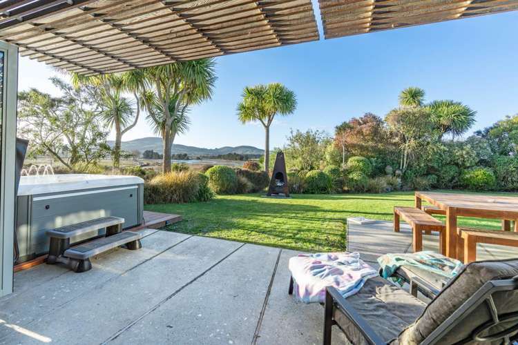 1440 Coast Road Karitane_20