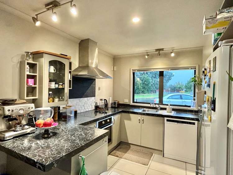 3 McNaughton Place Onekawa_4