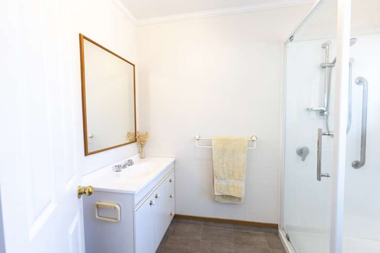 3 Montague Way Taradale_13